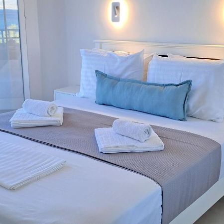 Dinas Inn Piso Livadi Eksteriør bilde