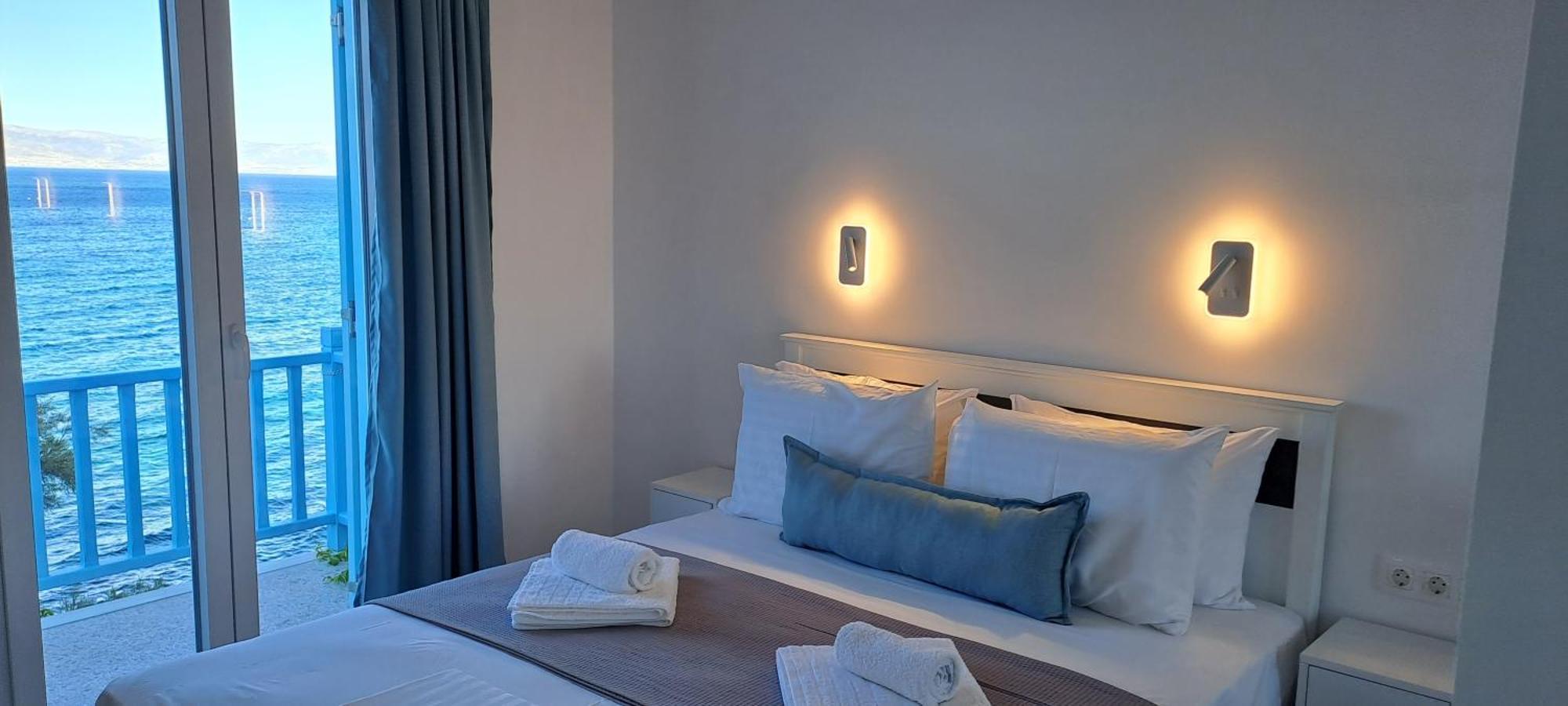 Dinas Inn Piso Livadi Eksteriør bilde